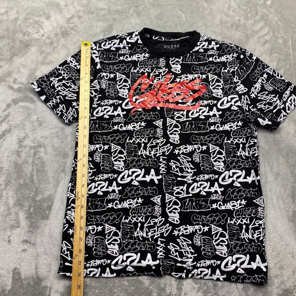 GUESS Los Angeles Graffiti Print T Shirt Black Red Mens Size Medium Grunge - Picture 2 of 6